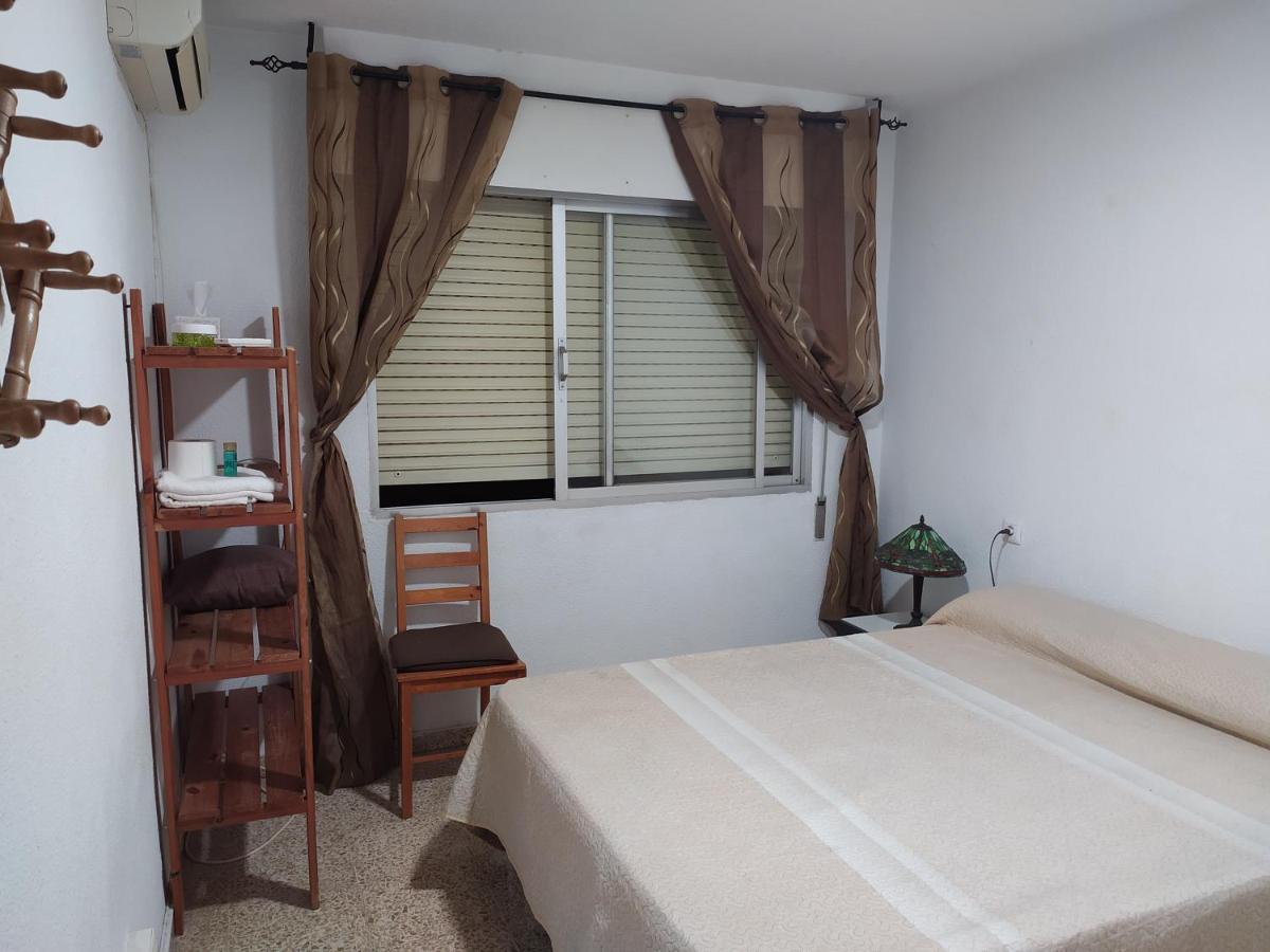 Habitacion Doble En Apartamento Compartido Dream In Malaga, Junto A Vialia Y Playa Екстериор снимка